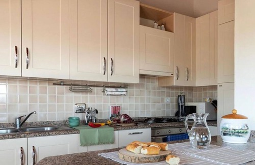 San Teodoro Villa | 'Villa Runcina' with Sea View, Wi-Fi and Private Pool