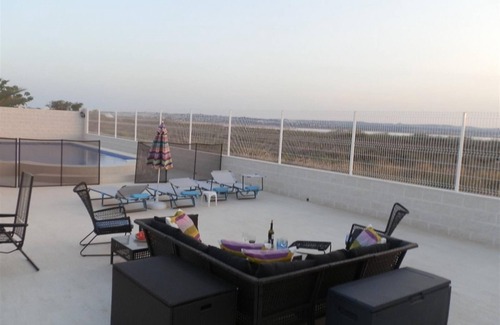 Torrevieja Villa | Villa Salt Lake near City and Beach with Lake View & Wi-Fi