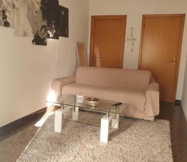 Sandra Apartment | Villa Santa Maria - Giardino privato - vista fiume