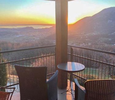 Caprino Veronese Villa | Villa Scala-Panoramic Holiday House