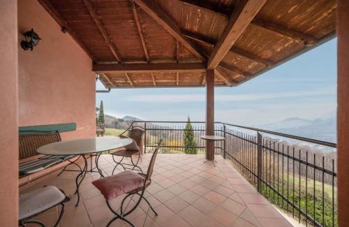 Caprino Veronese Villa | Villa Scala-Panoramic Holiday House