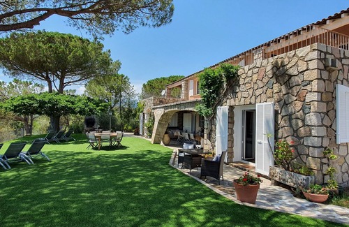 Pinarellu Villa | Villa sea view exception secure swimming pool - beach and sea 250 meters away
