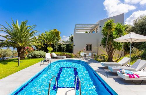 Maroulas Villa | Villa Sevos