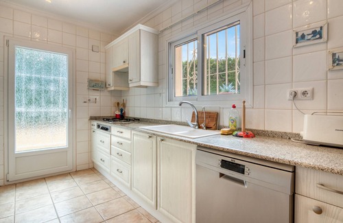 Benimeit Villa | Villa "Shalimar" in Moraira with Pool & Wi-Fi