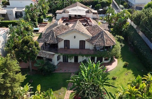 Fontane Bianche Villa | Villa Sicily Pool & Beach, private pool a few steps from the beach and the sea