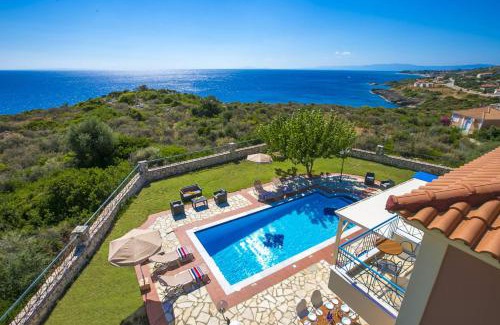 Skala Villa | Villa Skala Bayview by Villa Plus