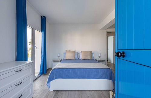 Torre Colonna-sperone Apartment | Villa Sole by Wonderful Italy - Alicudi con Piscina