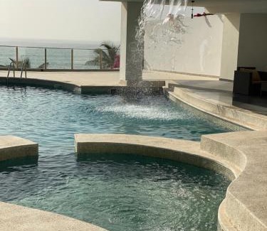 La Somone Villa | Villa Somone pied dans l’eau
