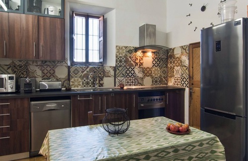 Campos Villa | Villa 'Son Lladonet' with Private Terrace, Private Garden and Wi-Fi
