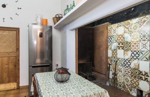 Campos Villa | Villa 'Son Lladonet' with Private Terrace, Private Garden and Wi-Fi