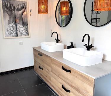 Saint-Simon Villa | Villa spacieuse avec piscine privée à Toulouse