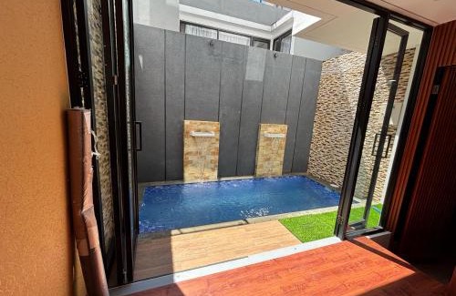 Oro Oro Ombo Villa | Villa Srikandi Caldera D5