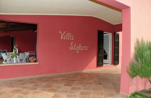 Crone House | Villa Stefano - Two Bedroom Villa, Sleeps 6