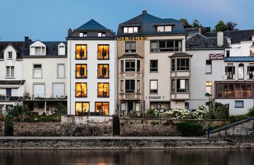 Bouillon House | Villa Steps from Castle, cleaning included