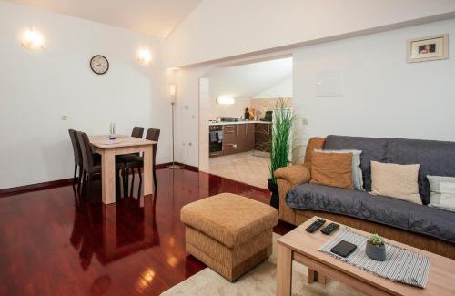 Cista Provo Apartment | Villa Stillness