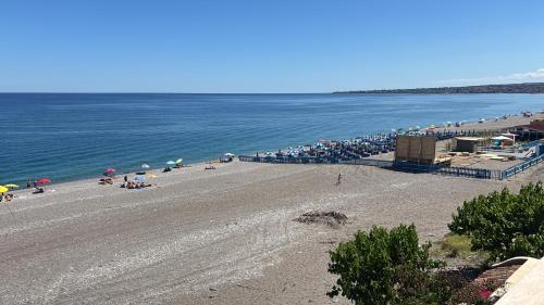 Fondachello Villa | Villa sul mare Dambra Apartment