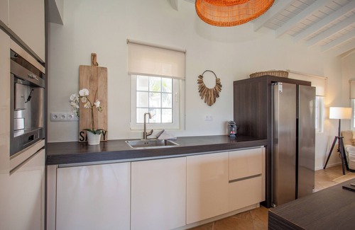Jan Thiel Villa | Villa Sundance, 8 Pers. Villa With Pool Within Walking Distance Of The Beach