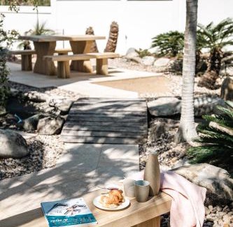 Sunshine Beach House | Villa Sunshine - Spectacular ocean views minutes to the sand