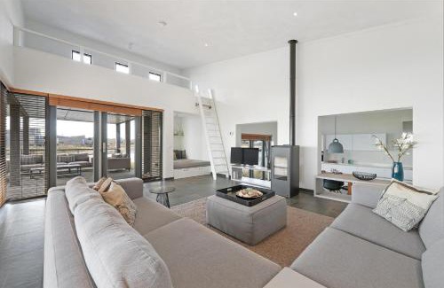 Ouddorp Villa | Villa Super VIP | 4 Pers. (Villa 3) met privéstrand