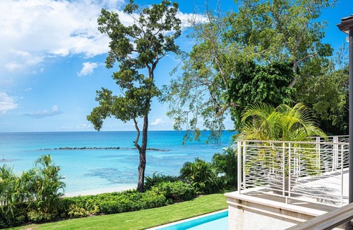 Sunset Crest Villa | Villa Tamarindo is a Luxury 4 Bedroom Property in Holetown, St James