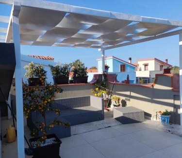 Syracuse Villa | Villa Tea con piscina a pochi passi dal mare
