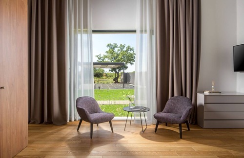 Bale Villa | Villa Terra Adria - Four Bedroom Villa, Sleeps 8