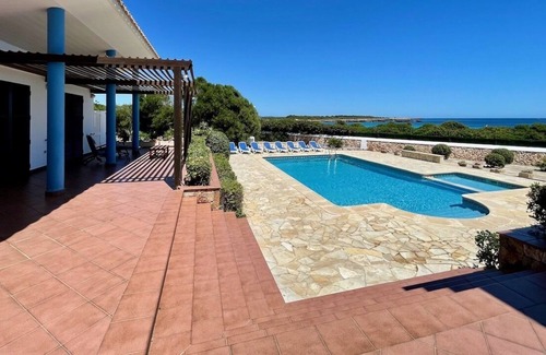 Son Xoriguer Villa | VILLA THALASSA IN THE SEA FRONT LINE
