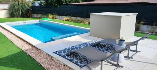 Castelnuovo Magra Villa | Villa Theoma