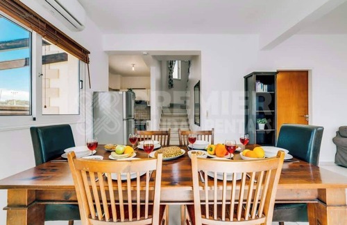Ayia Napa Villa | Villa Tia Summary: Vi