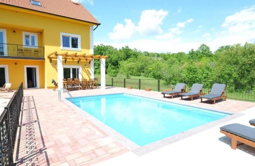 Trilj Villa | Villa Tijara near Trilj,with Pool