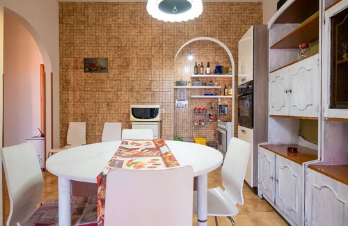 Taranto Villa | Villa 'Torretta - Mare Salento' with Sea View, Private Garden and Air Conditioning