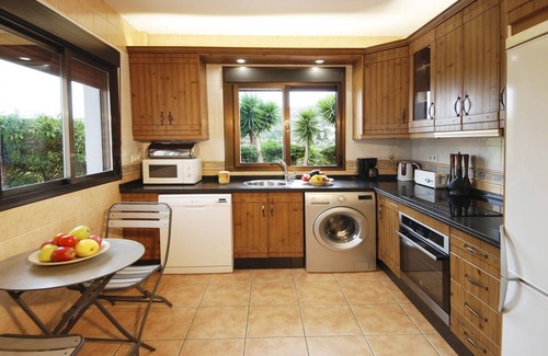 Comares Villa | Villa Torcal 3, Heated pool , wifi, walk to bar! BBQ, Petfriendly