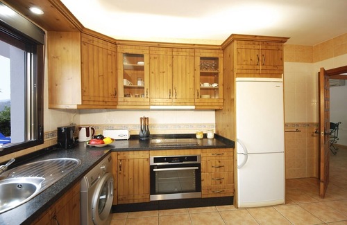Comares Villa | Villa Torcal 3, Heated pool , wifi, walk to bar! BBQ, Petfriendly