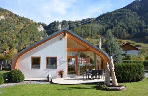 Ried im Oberinntal Villa | Villa Tschallener