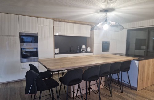 Locquirec House | Villa Ty Varcq Avec Piscine Intérieure et vue mer