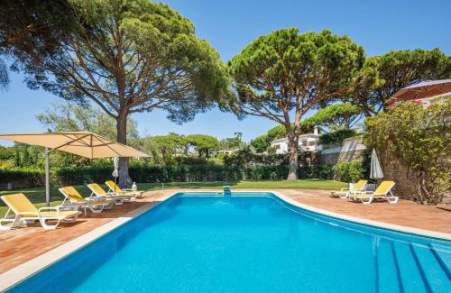 Vale do Lobo Villa | Villa Vale Do Lobo 626 3 Bedrooms Private Pool Short Walk To The Praca Vale Do Lobo
