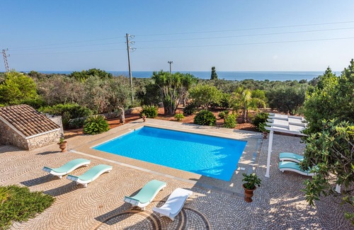 Marina di Felloniche Villa | Villa "Vanessa" with Sea View, Private Pool & Wi-Fi
