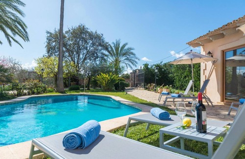 Santa Margalida Villa | Villa 'Vernissa 10p' with Mountain View