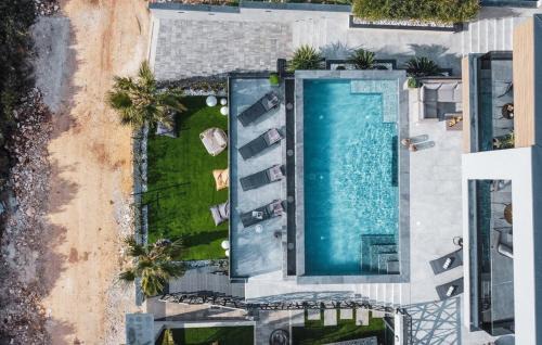 Medulin Villa | Villa Vie in Medulin for 10 people with heated pool, wellness and home cinema