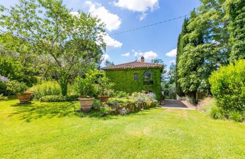 Pian di Sco Villa | Villa Villa Vittoria by Interhome