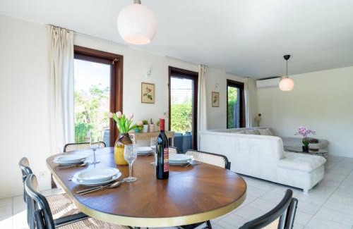 Bredene Villa | Villa Villa Zeebries by Interhome