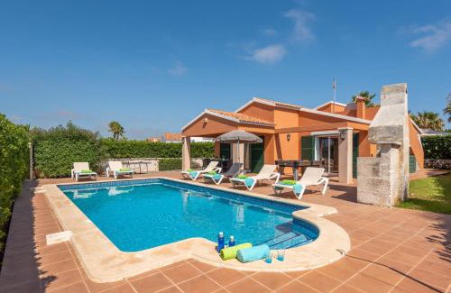 Cap d'Artrutx Villa | Villa Violeta by Villa Plus