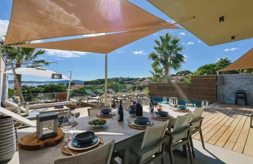 Sainte-Maxime Apartment | Villa Vista – Luxury Retreat with Panoramic Views of Saint-Tropez
