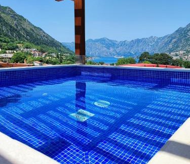Skaljari Apartment | Villa Vista Real