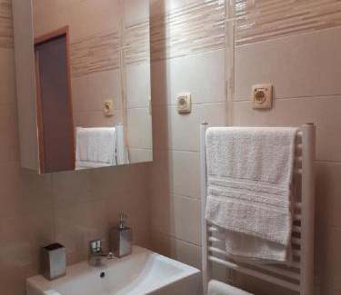 Opatija Villa | VILLA VOLOSKO with private parking and breakfast,seaview