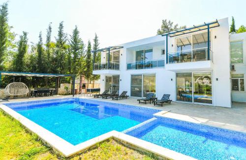 Islamlar Villa | Villa White Stone