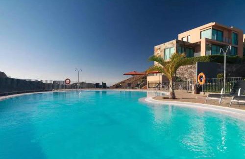 Salobre Villa | Villa with Shared Heated Pool Access in Luxury Golf Resort
