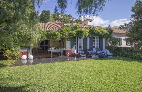 Santo Antonio House | Villa Wisteria
