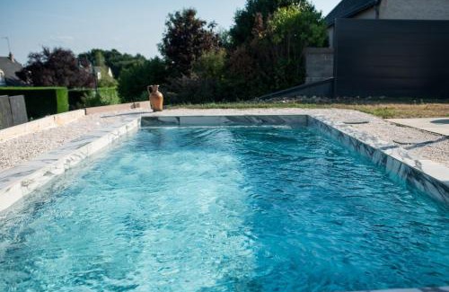Saint-Antoine-du-Rocher Villa | Villa with Private Pool - Relaxation in Touraine