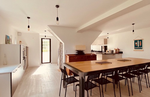 Saint-Pierre-Quiberon Villa | Villa with sea view, white sandy beach 50 m away, no road to cross.